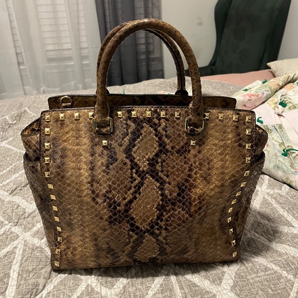 Michael Kors Selma Stud Purse - Picture 4 of 5